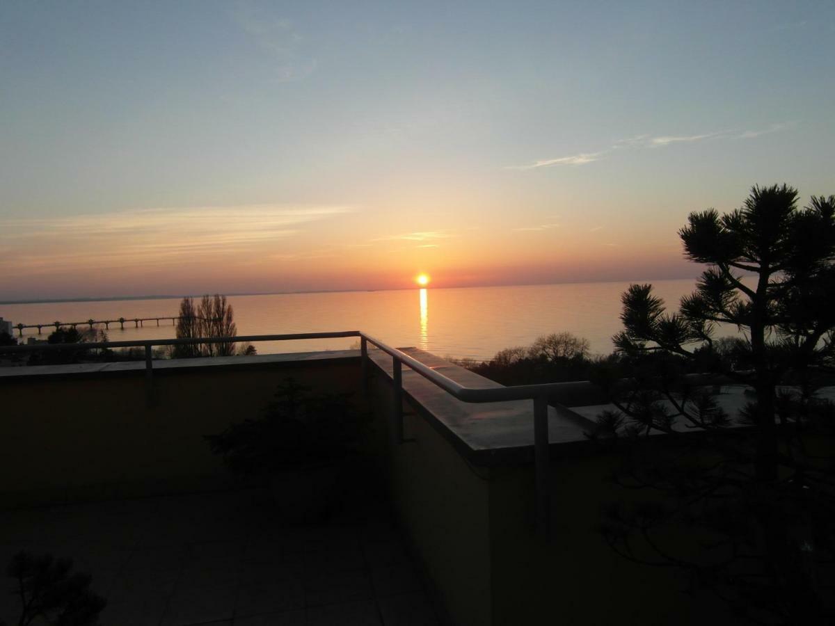 Wolin-Travel Fala Apartamenty Z Widokiem Na Morze 米兹多洛杰 外观 照片