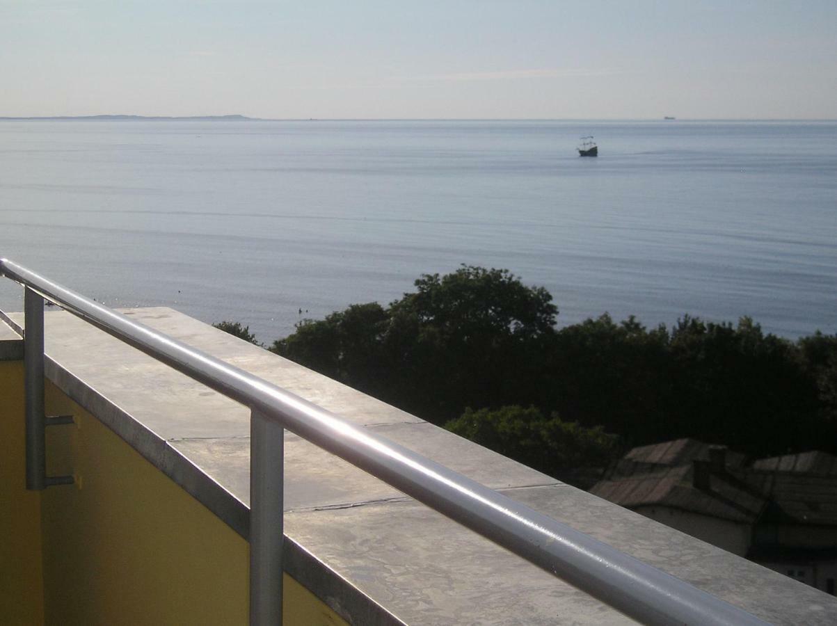 Wolin-Travel Fala Apartamenty Z Widokiem Na Morze 米兹多洛杰 外观 照片